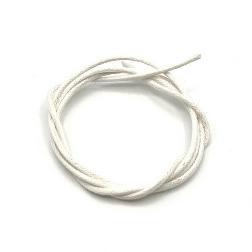 Weißes Baumwollarmband